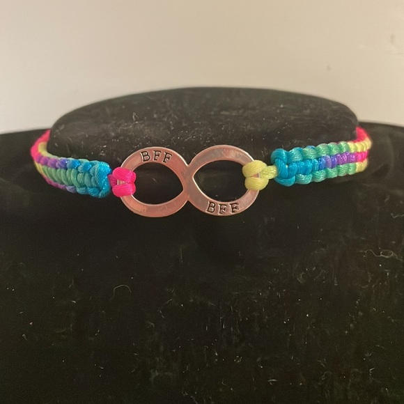 12” adjustable woven necklace w/best friends forever BFF silver tone pendant - Picture 7 of 13
